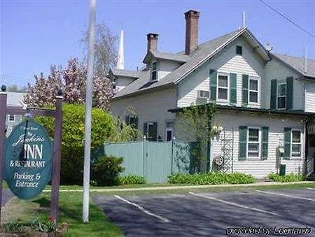 The Jenkins Inn Barre 외부 사진